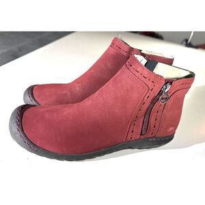 JBU By Jambu Womens Red Juno Ankle Boots With Side Zippers & Memory Foam Insoles
